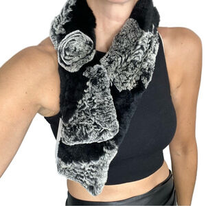 NWT genuine rabbit fur grey black super soft rosette scarf